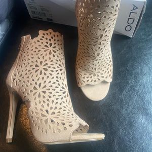 Aldo Shoes-Heel/Bootie Beige Size 5